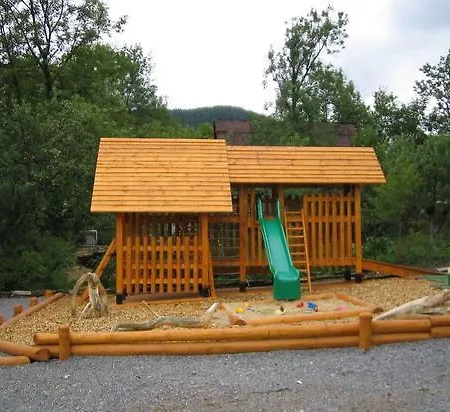 Prazdninove U Kamarata Apartament