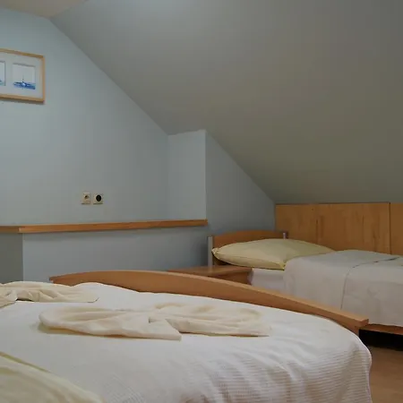 Prazdninove U Kamarata *